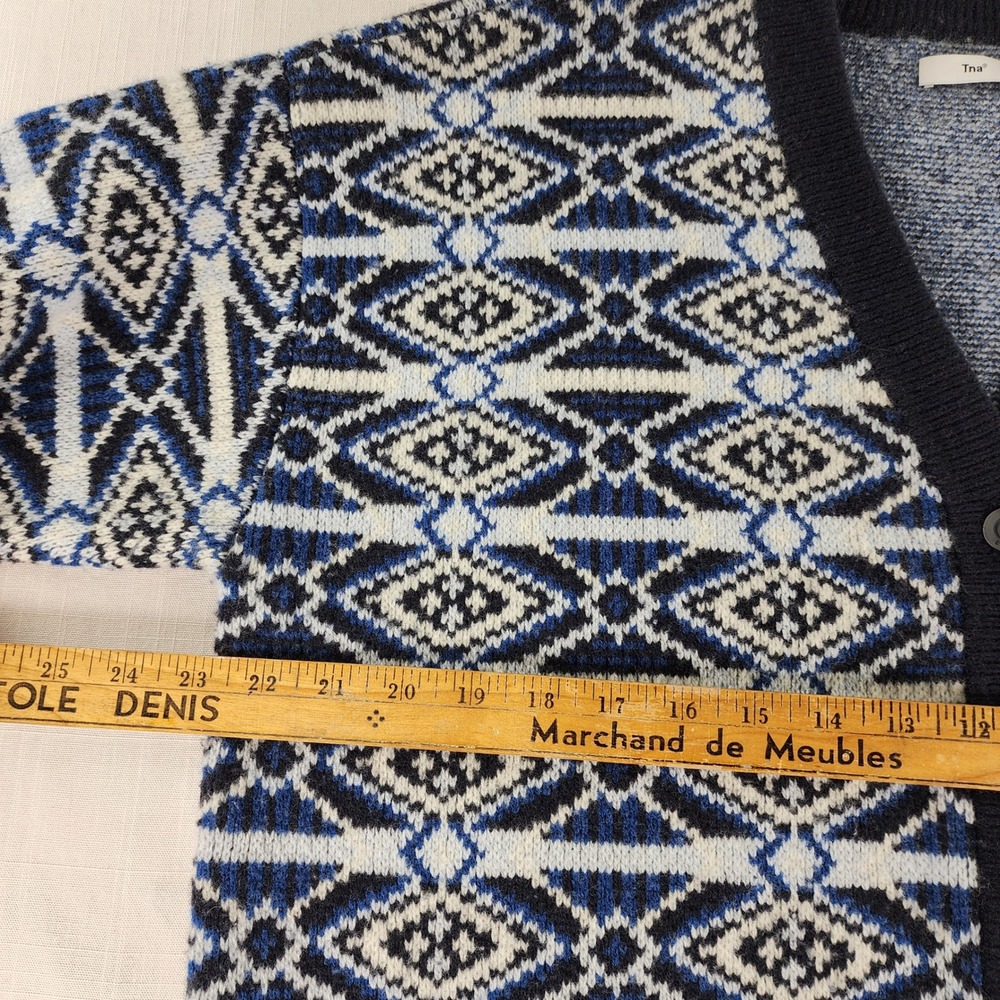 TNA Aritzia 100% Merino Wool Fair Isle Oversized Cardigan Sweater Womens S - Picture 4 of 10